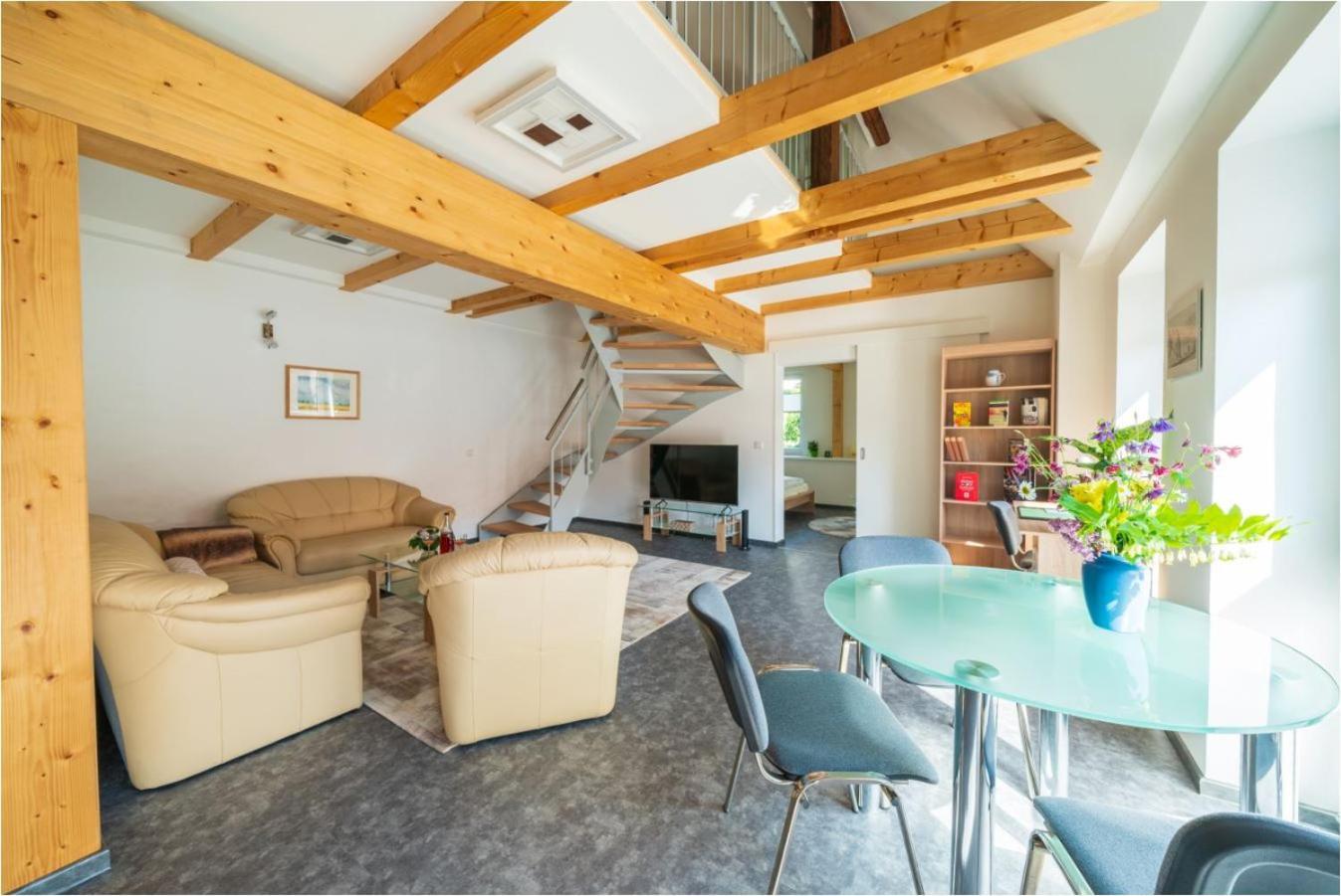Ferien im Lossatal Grosszschepa Zimmer foto